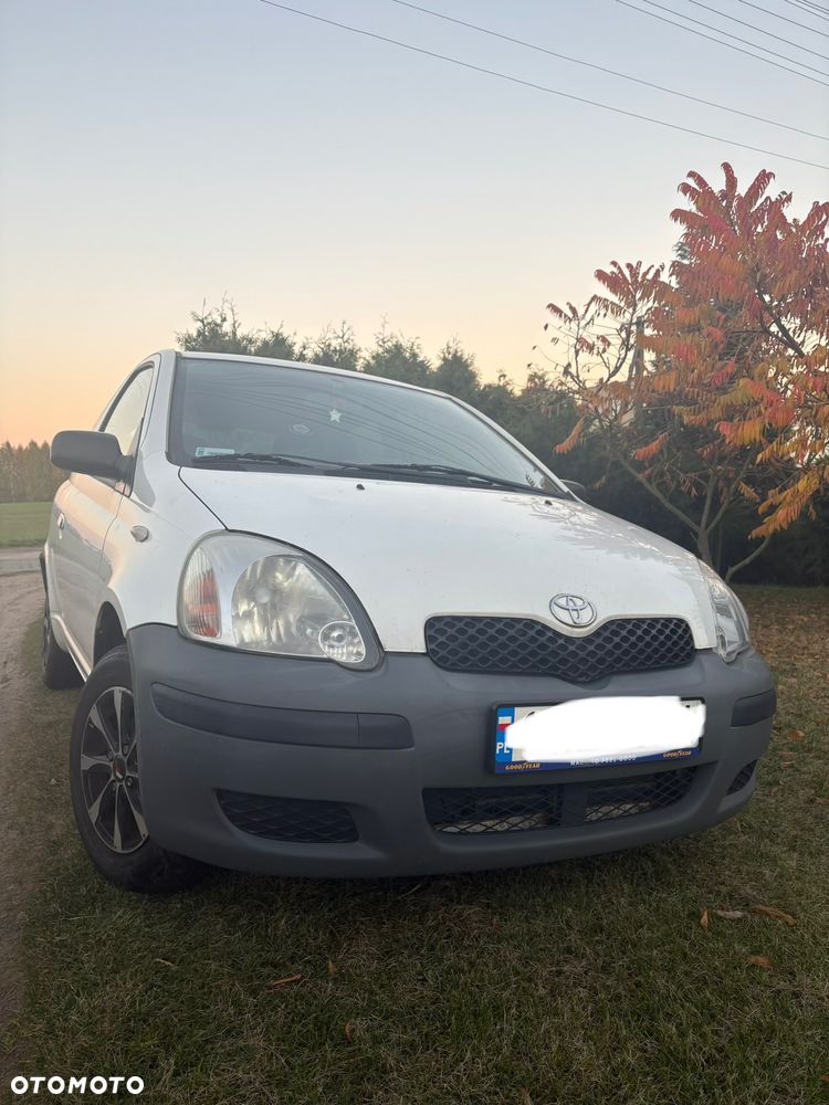 Toyota Yaris 2003 photo 3