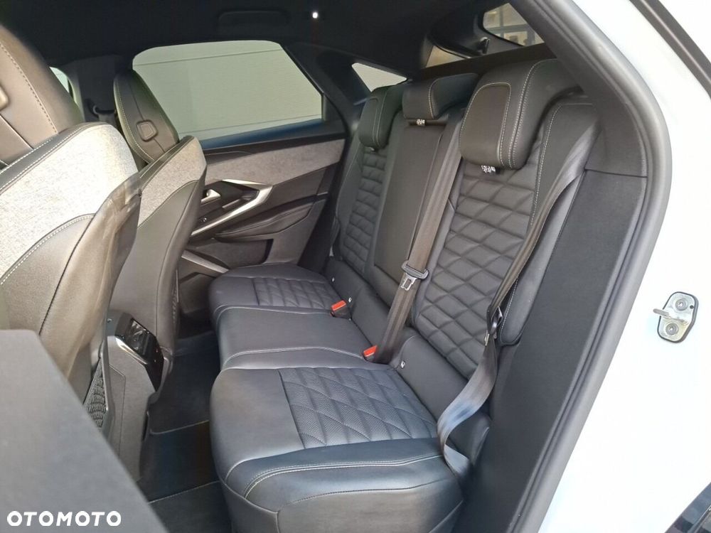 Peugeot 3008 - 11