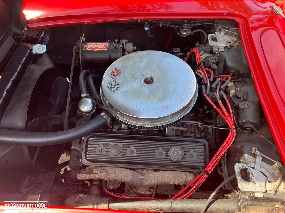Chevrolet Corvette - 26