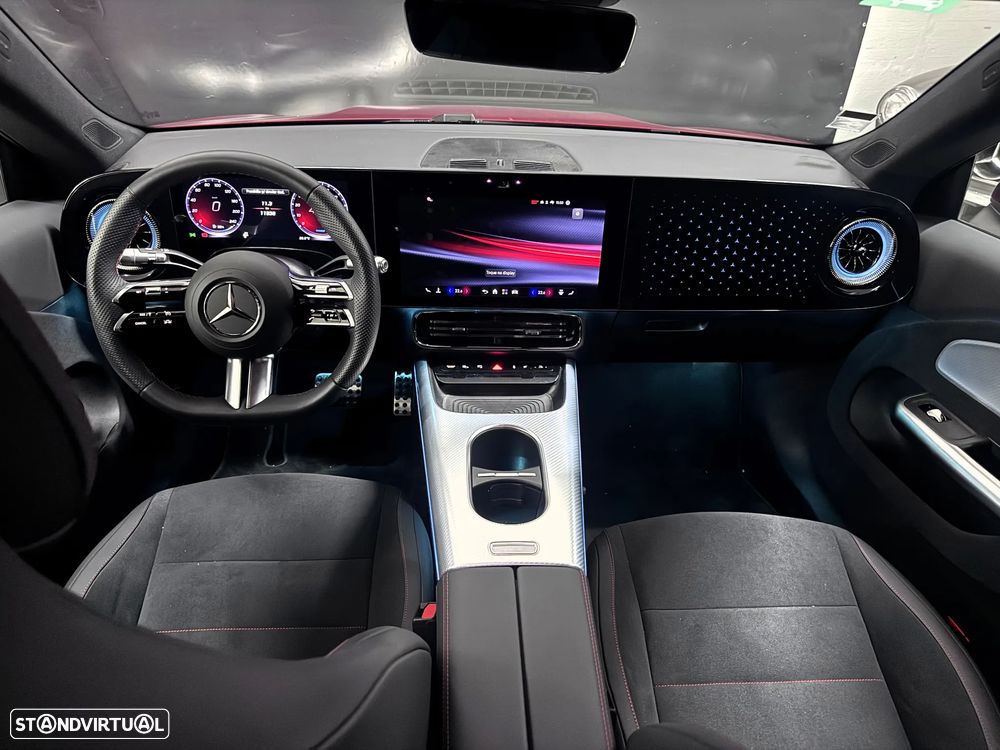 Mercedes-Benz CLA 250+ EQ Shooting Brake - 13