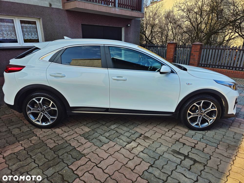 Kia XCeed 1.4 T-GDI M - 11