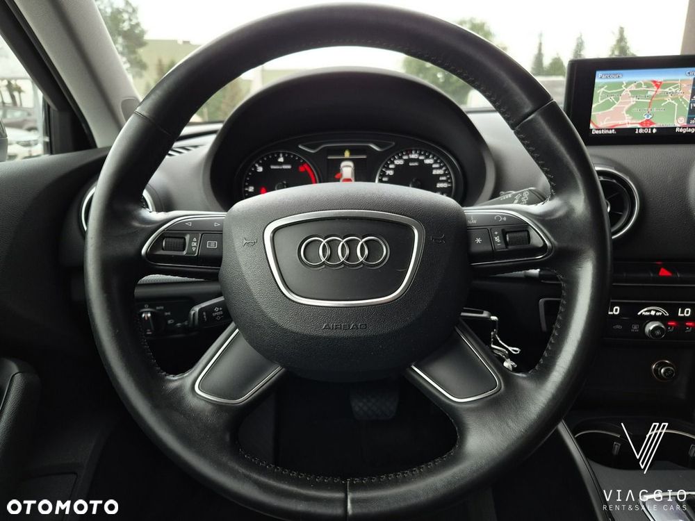 Audi A3 Sportback 2.0 TDI Ambiente S tronic - 13