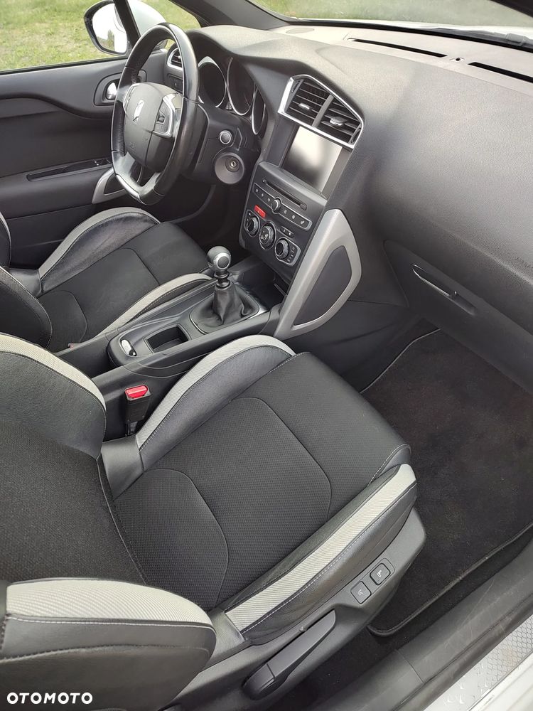 DS Automobiles DS 4 - 10