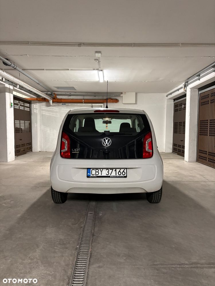 Volkswagen Up 2012 photo 4