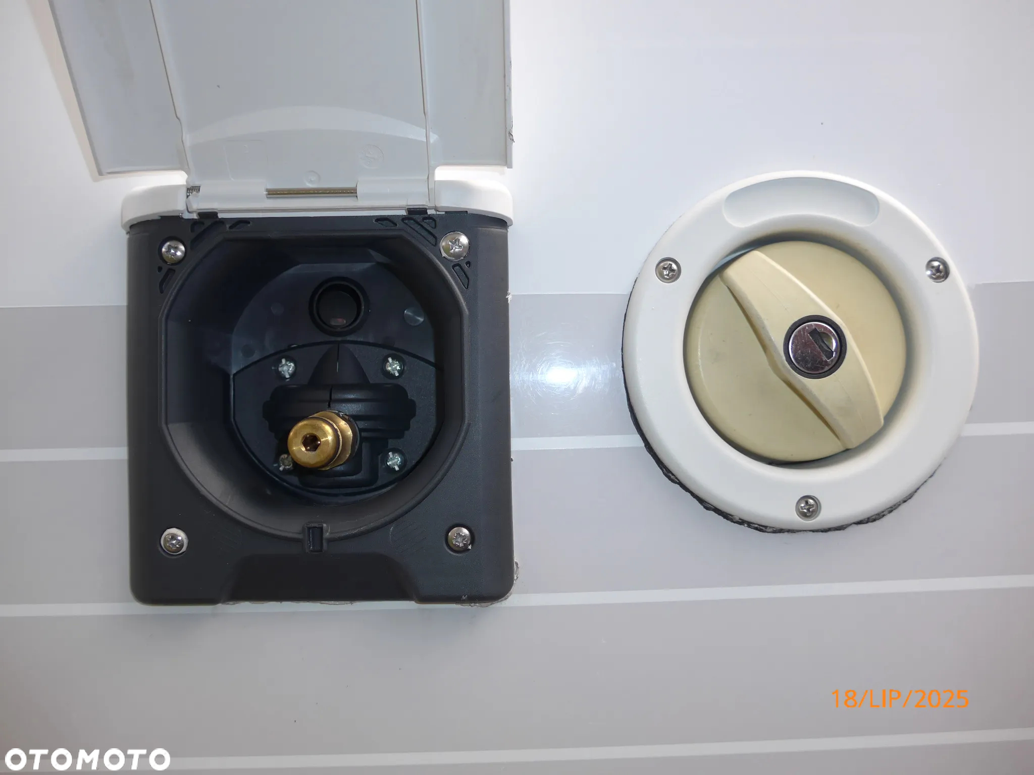 Burstner AVERSO TOP 560 TK - 18