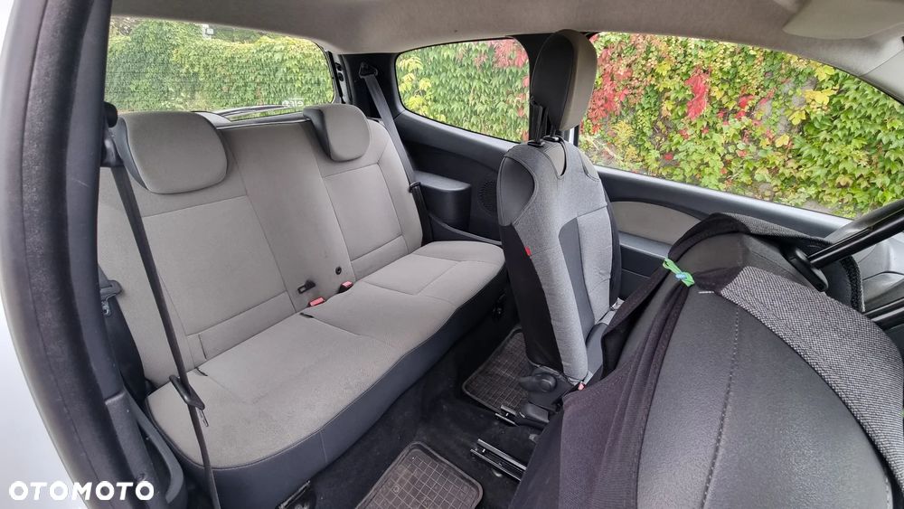 Renault Twingo - 11