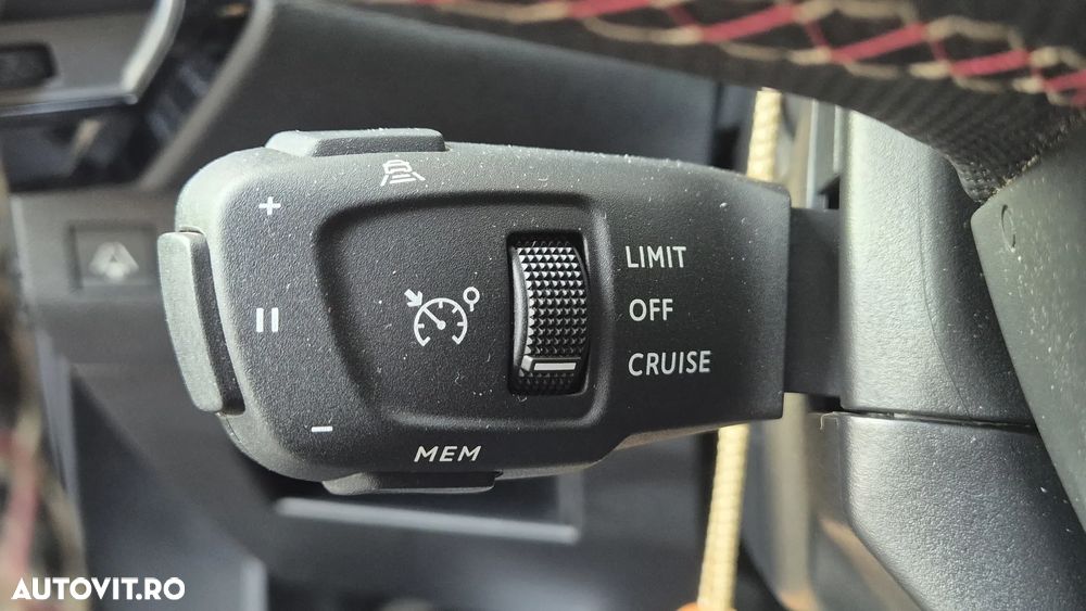 DS Automobiles DS 7 Crossback 1.6 PHeV FWD 225 EAT8 PERFORMANCE LINE + - 18