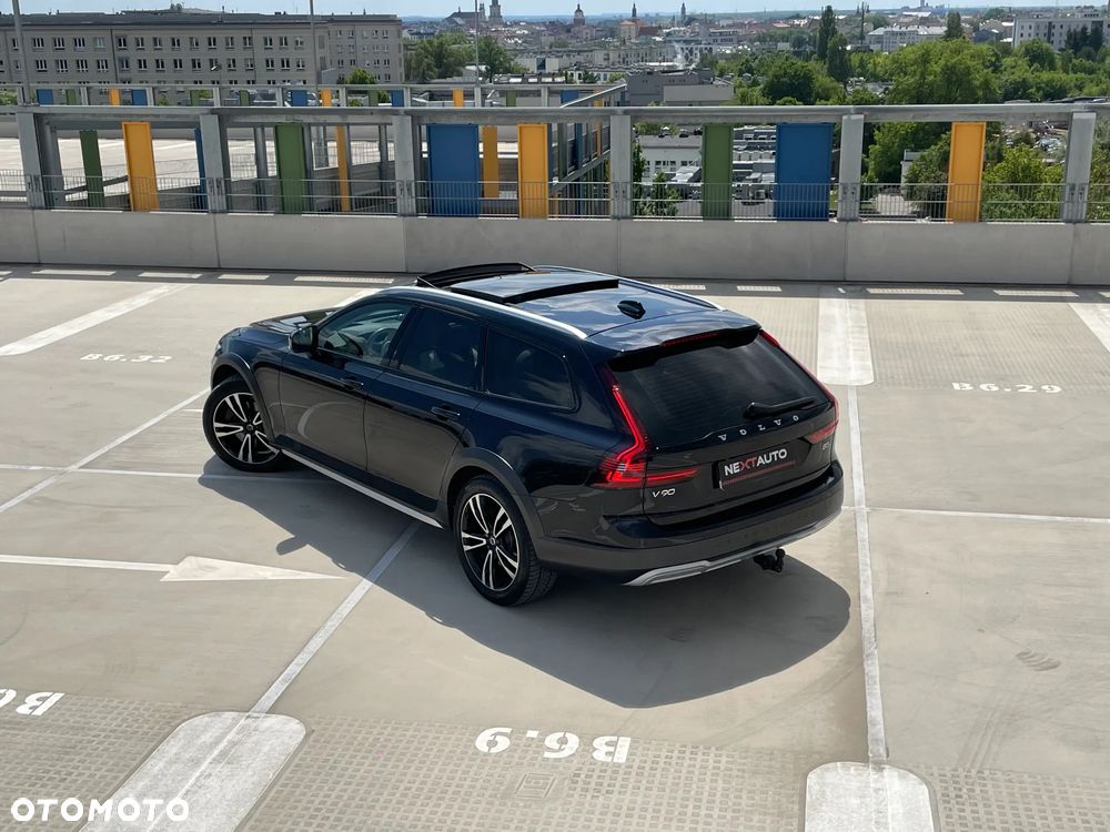 Volvo V90 Cross Country B5 D AWD Pro - 10
