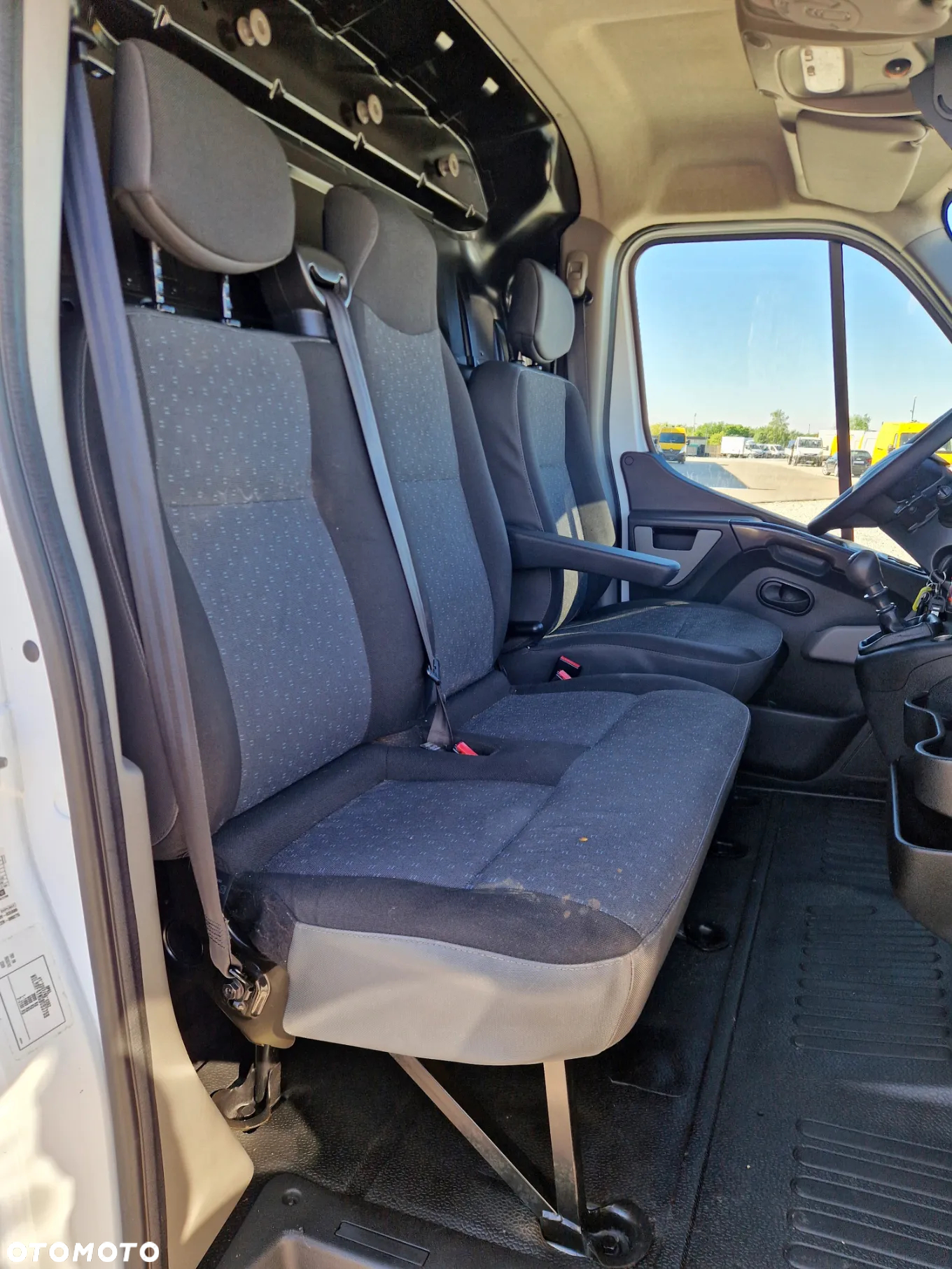 Opel OPEL MOVANO 2.3 CDTI 136 KONNY  ŚREDNI WYSOKI L2H2 KLIMA WEBASTO 215 T/KM PRZEBIEGU GWARANCJA 2X BOCZNE DRZWI - 17