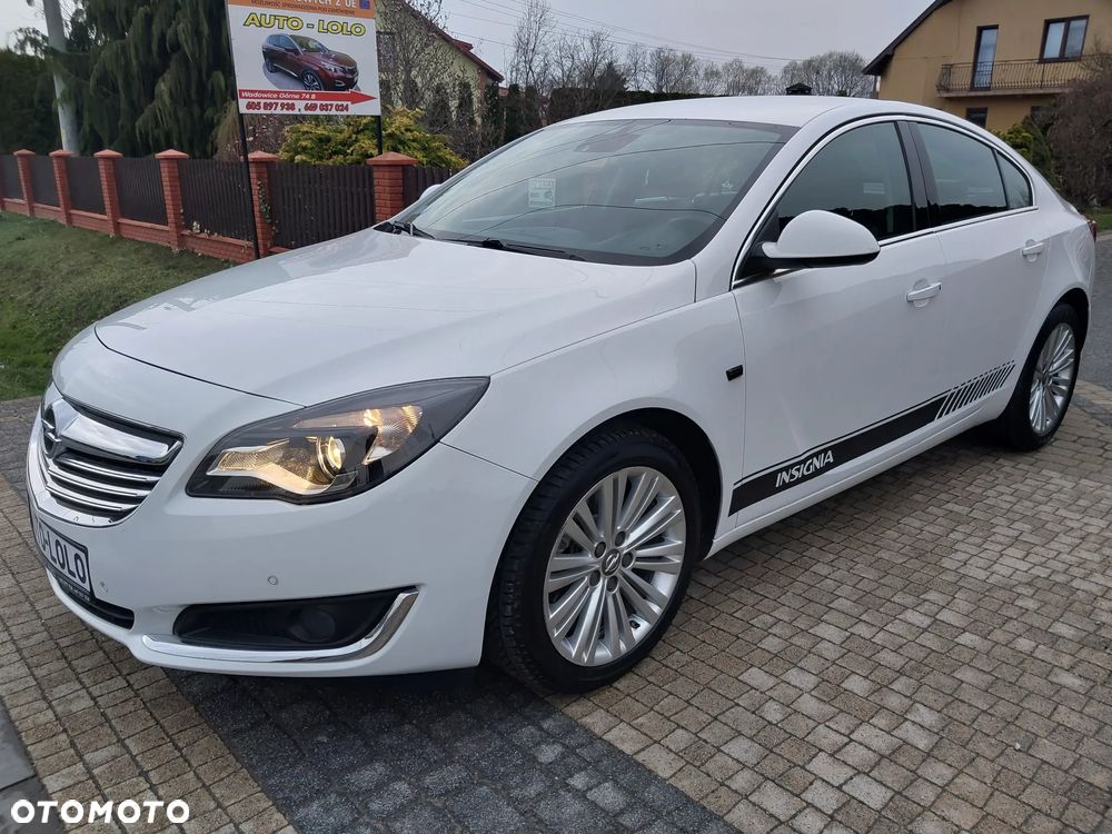 Opel Insignia - 2