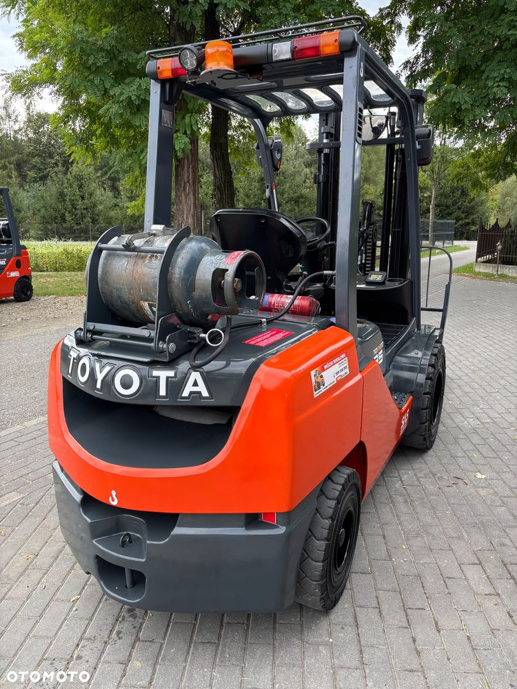 Toyota 8FGJF35 GWARANCJA LPG wolny skok waga DOSTAWA 65 800NETTO - 5