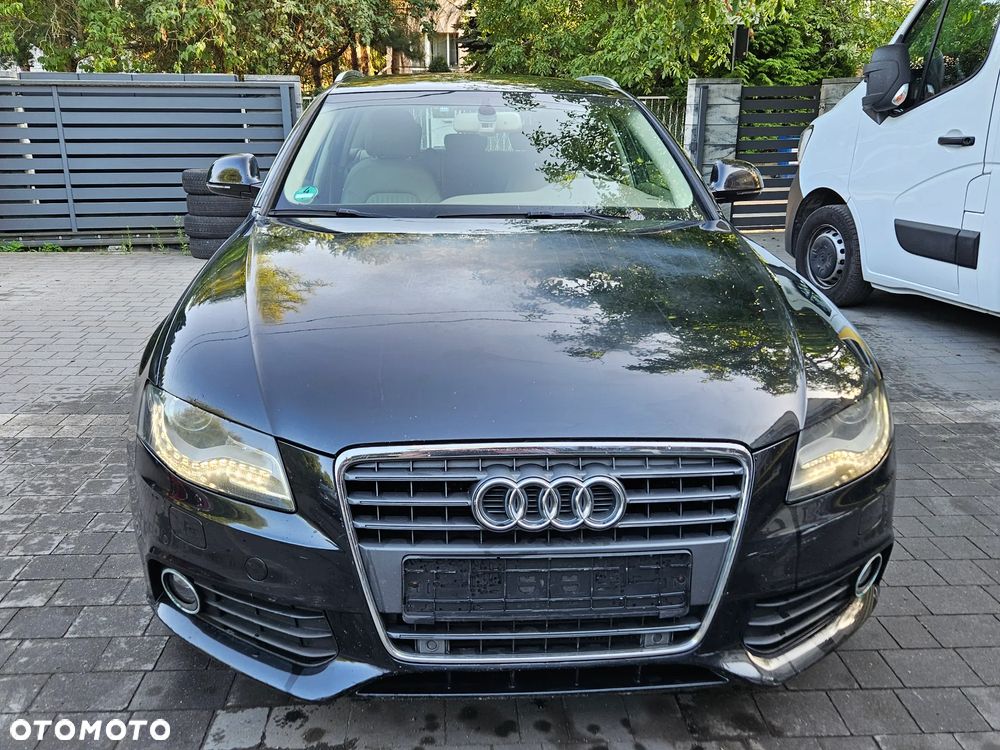 Audi A4 Avant 2.0 TDI Limited Edition - 2