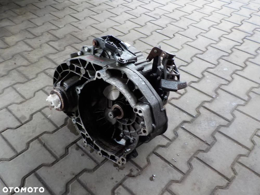 VW T5 2.5 TDI SKRZYNIA BIEGÓW KCQ SPRAWDZONA - 1