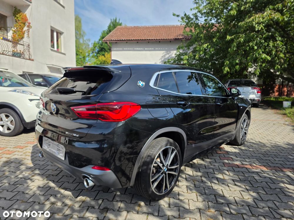 BMW X2 sDrive18d Edition M Mesh - 10
