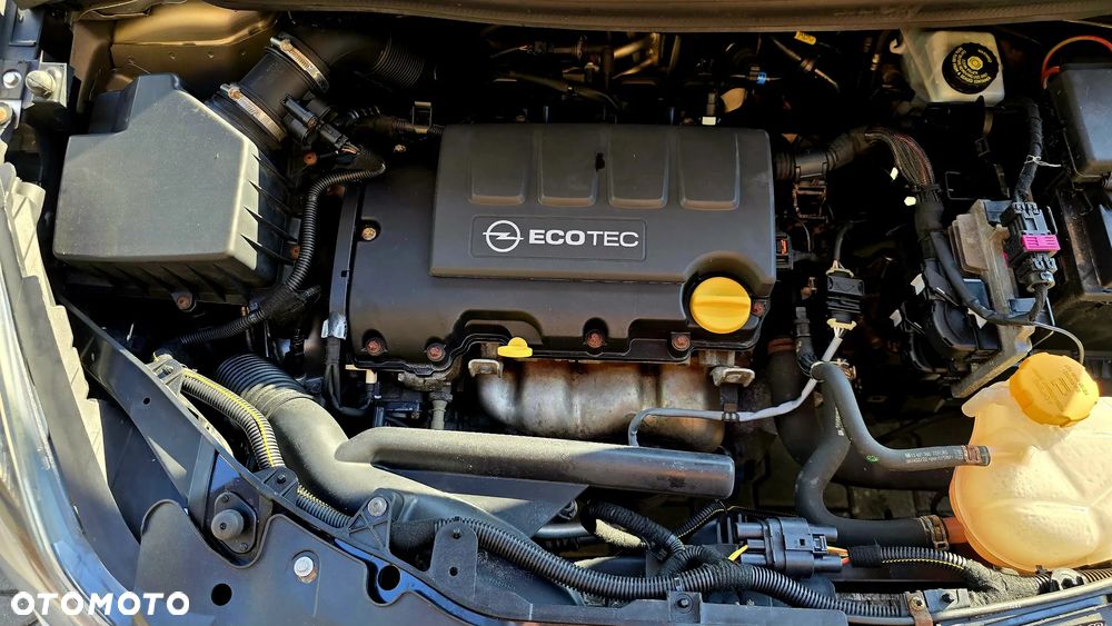 Opel Corsa 1.4 16V 150 Jahre - 17
