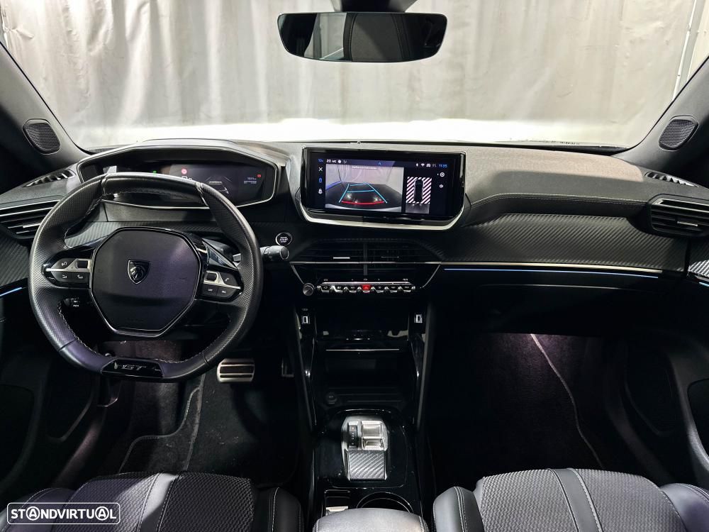 Peugeot e-2008 54 kWh GT - 30