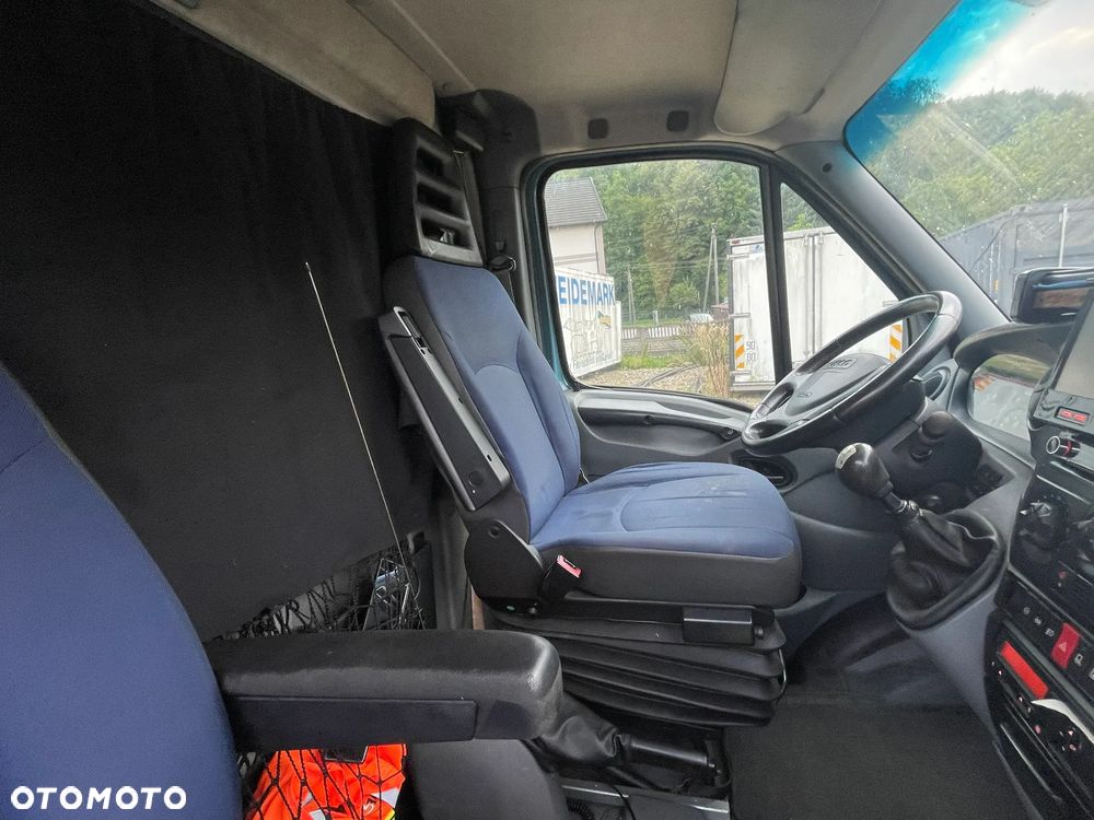 Iveco Daily 35S18 - 16