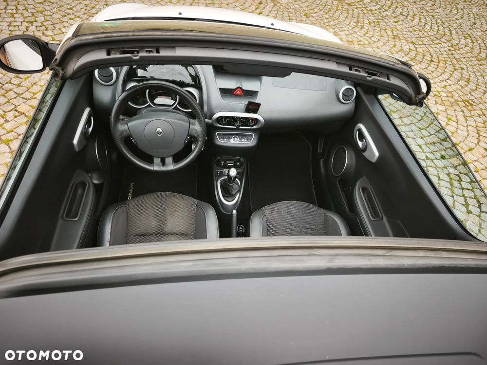 Renault Wind TCe 100 Night and Day - 12