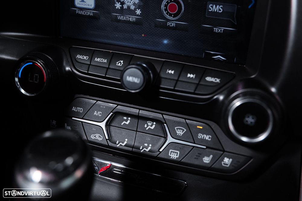 Chevrolet Corvette Stingray 3LT 6.2 V8 Auto - 19