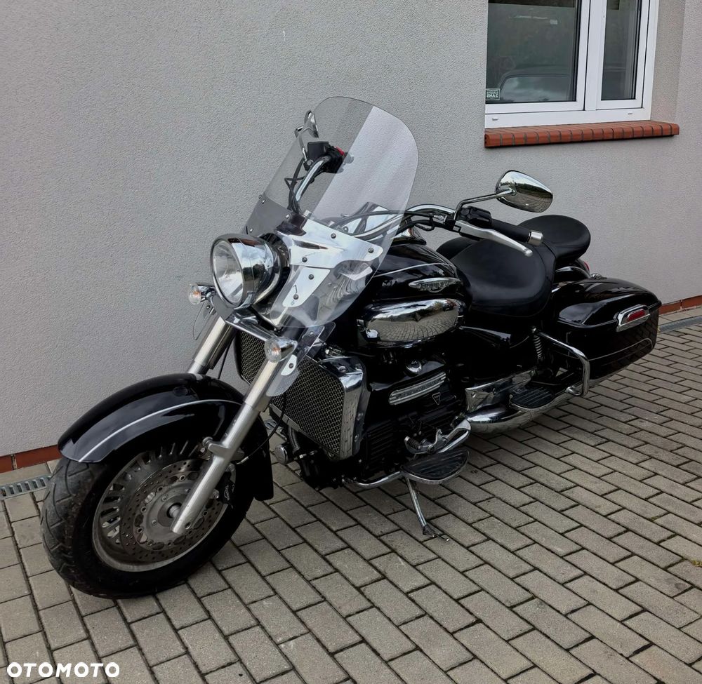 Triumph Rocket - 8
