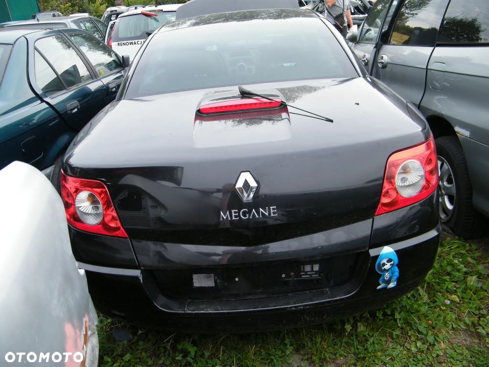 Renault Megane II CC 2.0 134KM. Silnik F4R770 skrzynia ND0014 lakier NV676 - 2