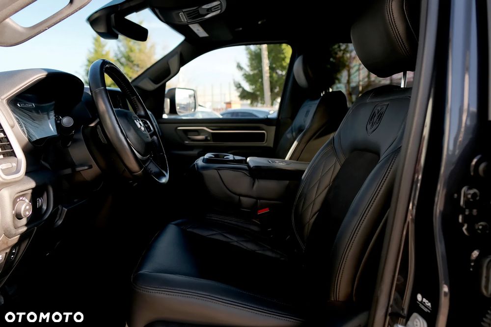 RAM 1500 5.7 Crew Cab Shortbed Bighorn Chrome - 21