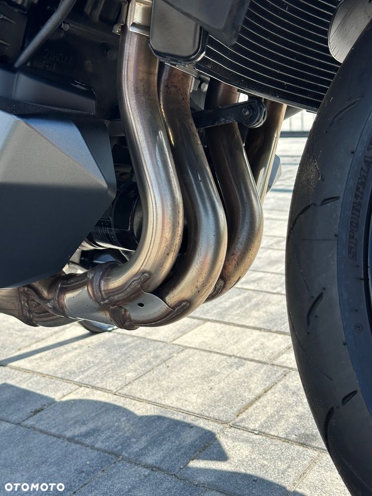 Suzuki GSX 1000 - 9