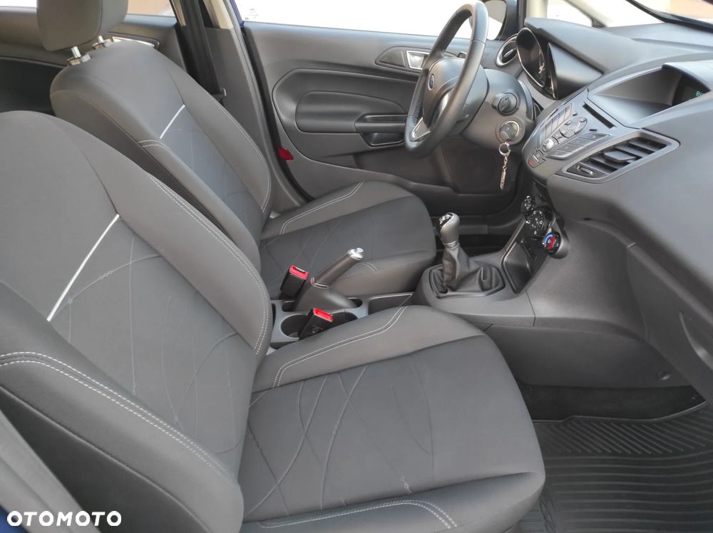 Ford Fiesta 1.25 Ambiente - 28