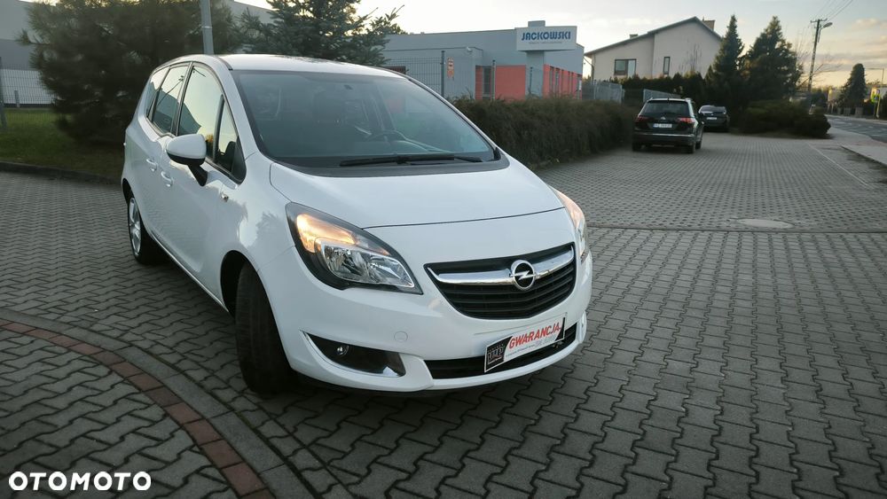 Opel Meriva 1.4 T Cosmo S&S - 4