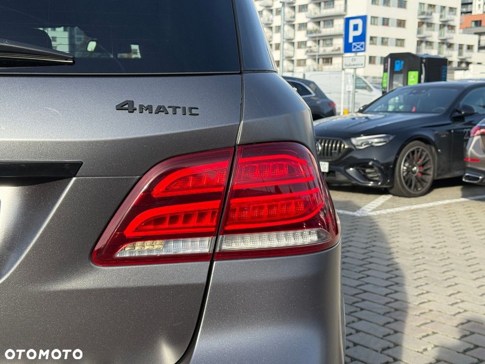Mercedes-Benz GLE 350 d 4-Matic - 9