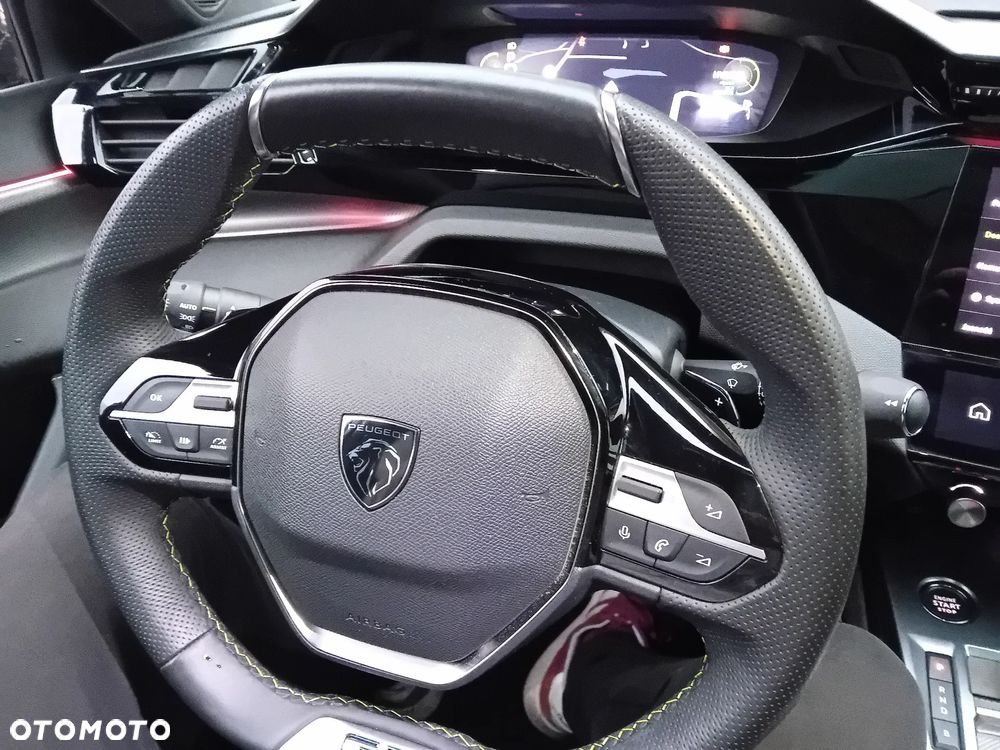 Peugeot 308 SW Plug-In Hybrid 225 e-EAT8 GT - 38