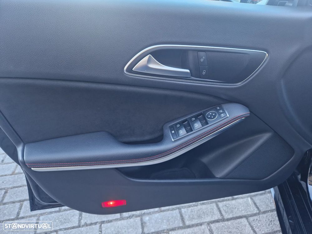 Mercedes-Benz CLA 180 d Shooting Brake AMG Line Aut. - 15