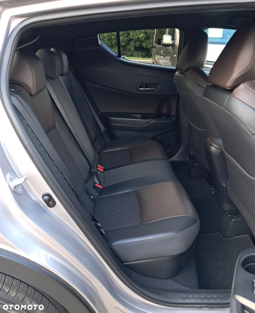 Toyota C-HR 1.8 Hybrid Prestige - 13