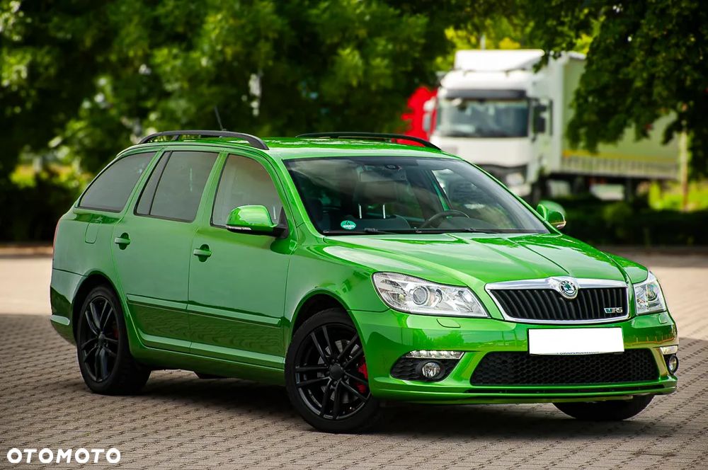 Skoda Octavia 2.0 TSI RS - 2