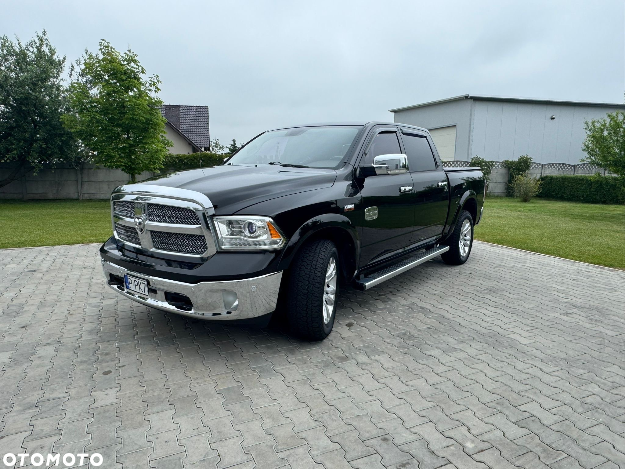 Dodge RAM 1500 5.7 4x4 - 2