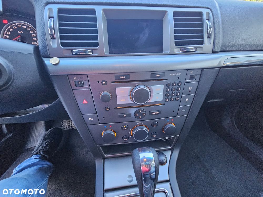 Opel Vectra 1.9 CDTI DPF Automatik Cosmo Plus - 26