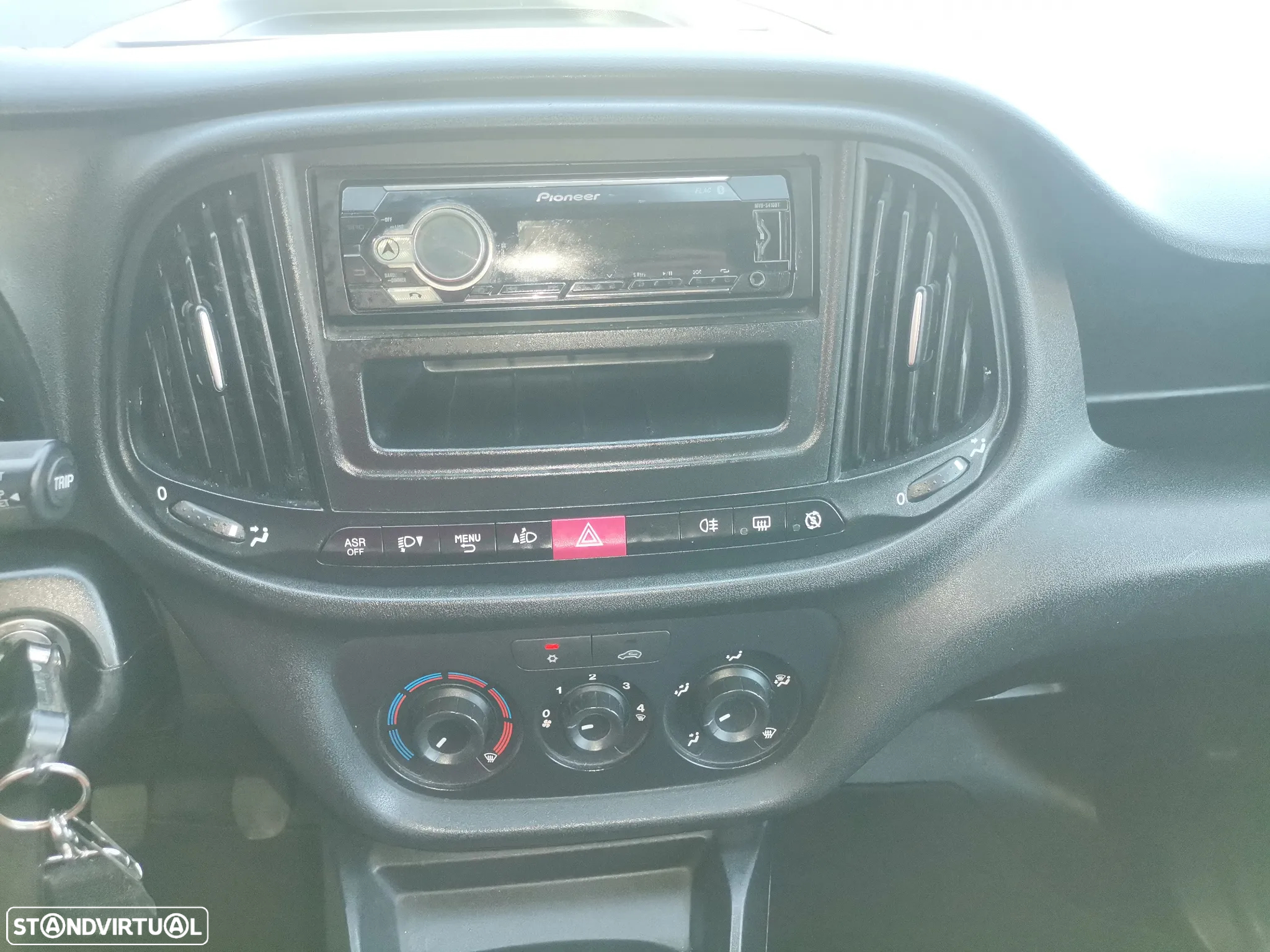 Fiat Maxi Longa 1.3Multijet 95cv 3Lugares - 17