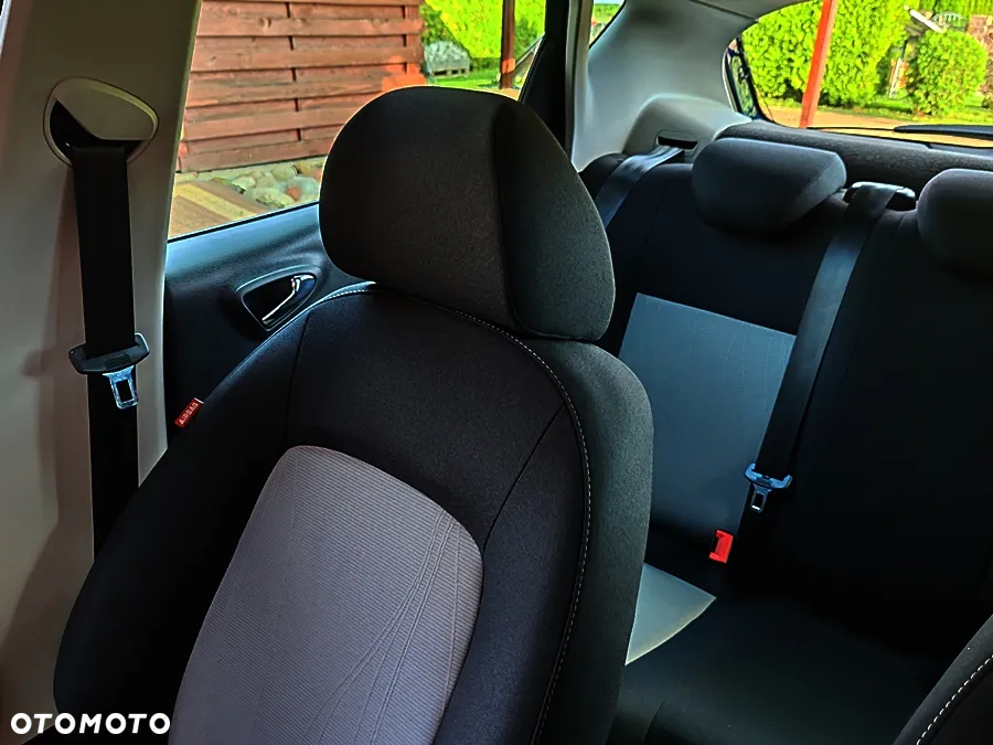 Seat Ibiza 1.4 16V Style - 30