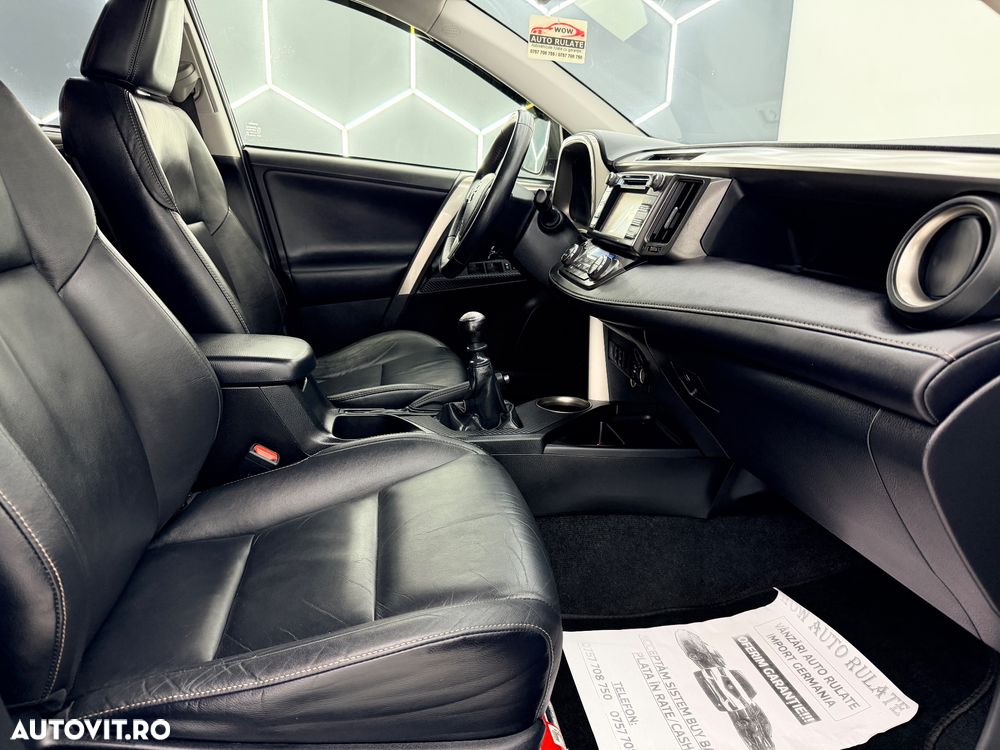 Toyota RAV4 2.0 D-4D 2WD Comfort - 16