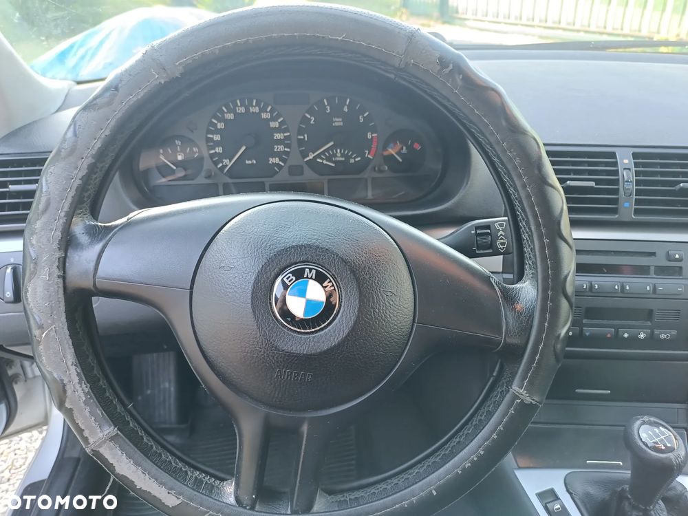 BMW Seria 3 316i - 7