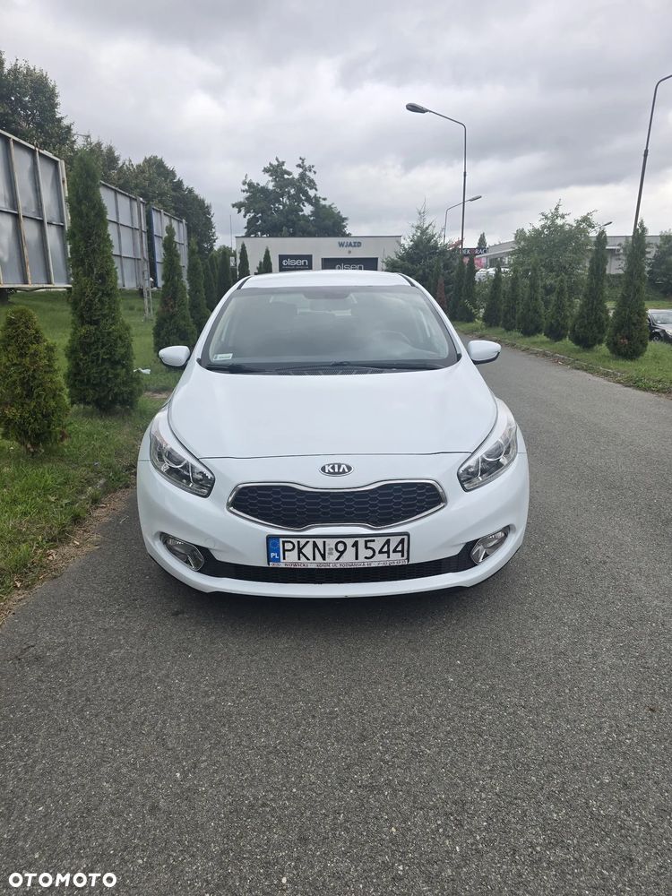 Kia Ceed 1.6 GDI M - 4