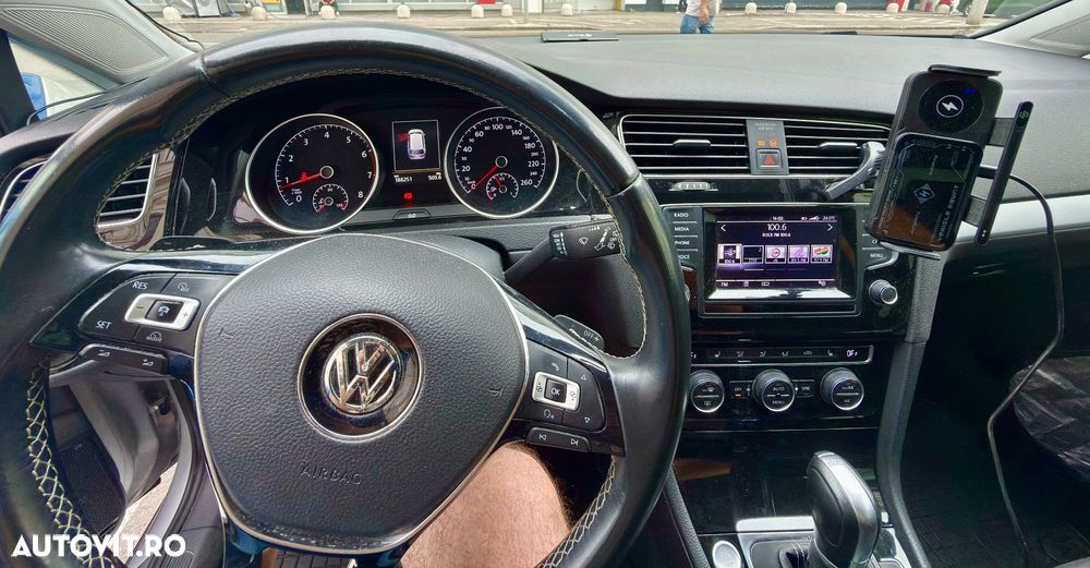 Volkswagen Golf - 7