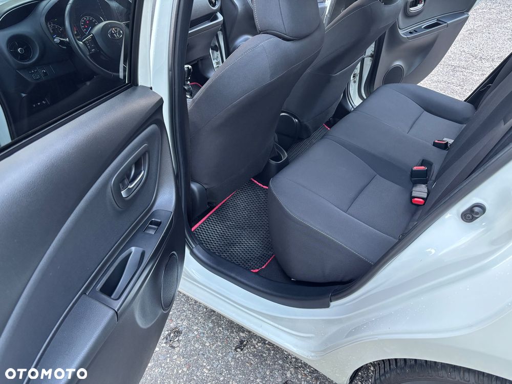 Toyota Yaris 1.5 Selection - 22