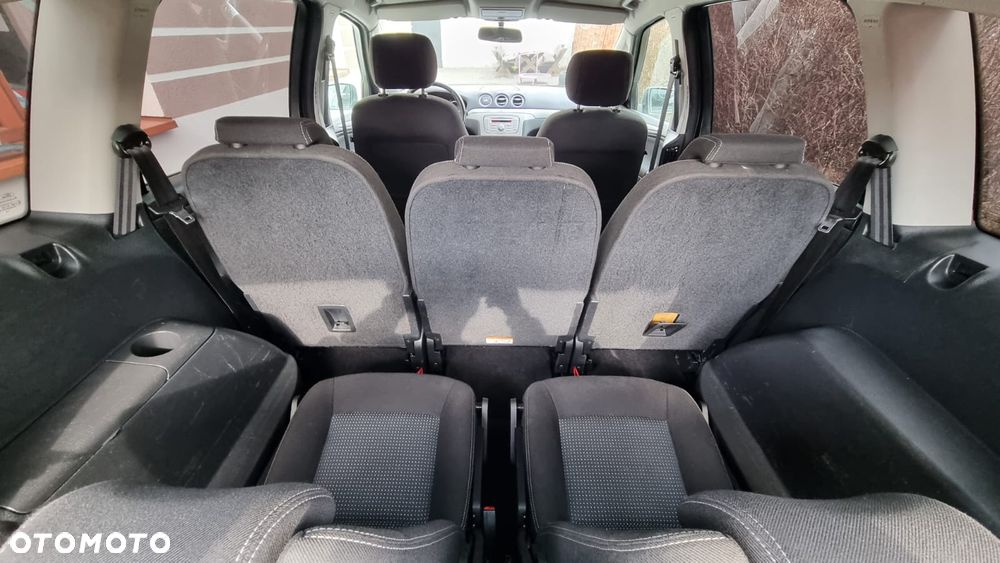 Ford S-Max 2.0 TDCi DPF Champions Edition - 17