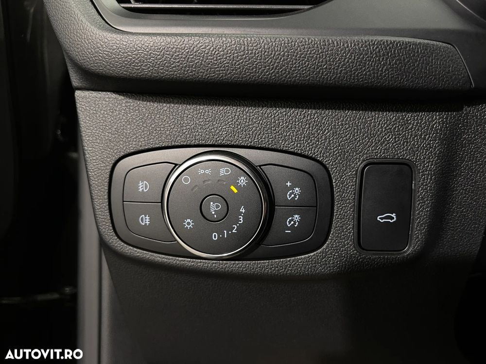 Ford Focus 1.5 EcoBlue Titanium - 20