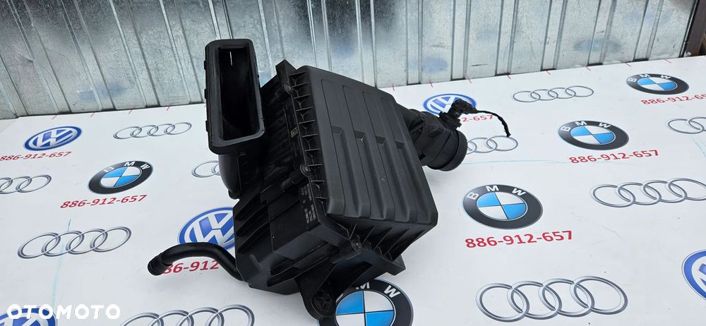 Audi Q3 83A 2.0 TDI Kompletna obudowa filtra powietrza z dolotem 5Q0129618N 5Q0129607AA - 3