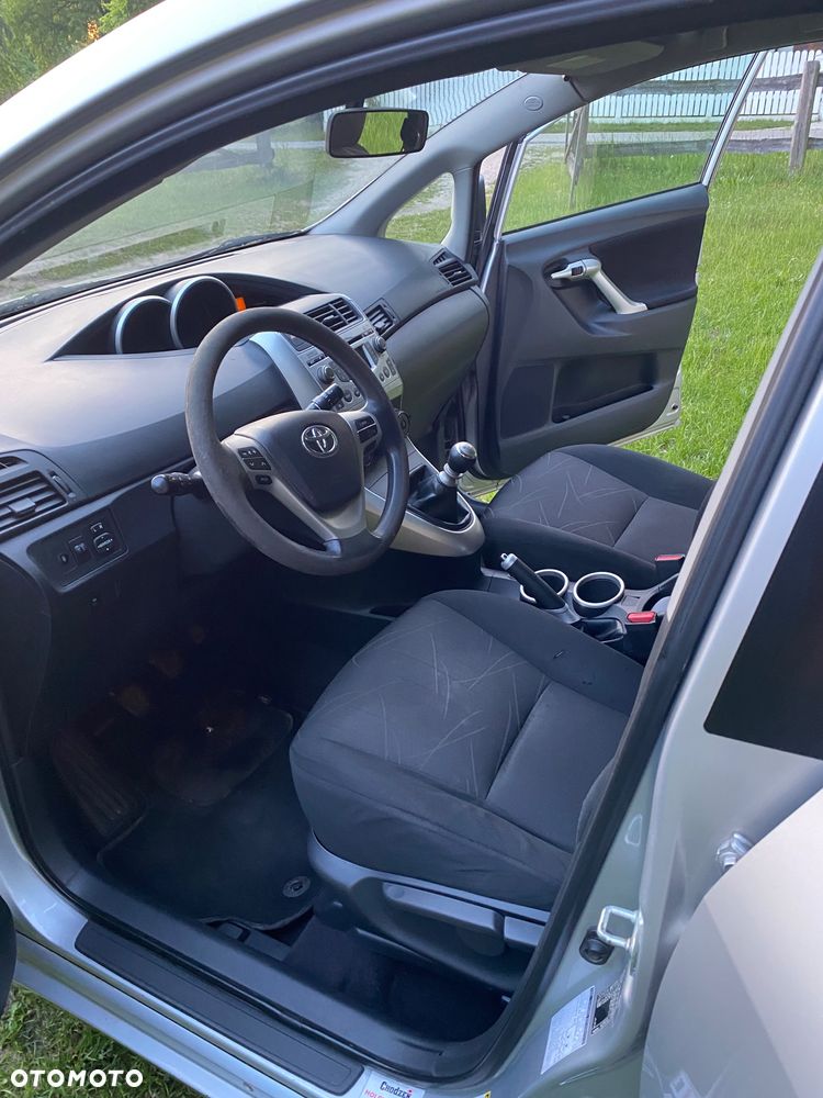 Toyota Verso 2.0 D-4D Luna - 26