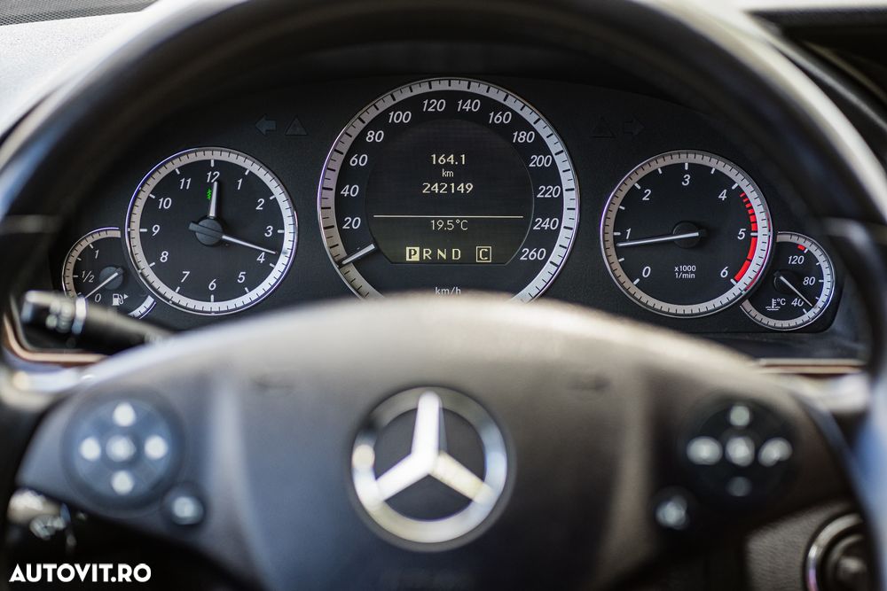 Mercedes-Benz E 220 CDI Automatik Classic - 17
