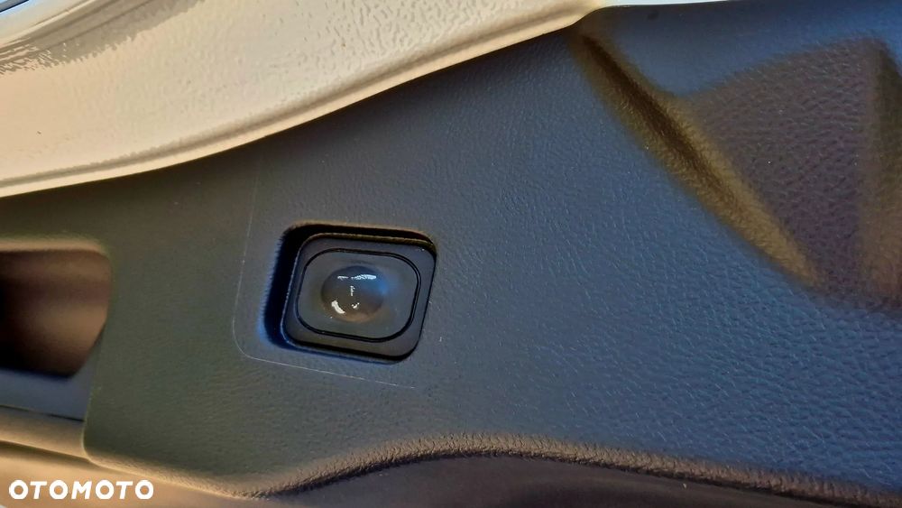 Ford Mondeo 2.0 EcoBlue Titanium - 15