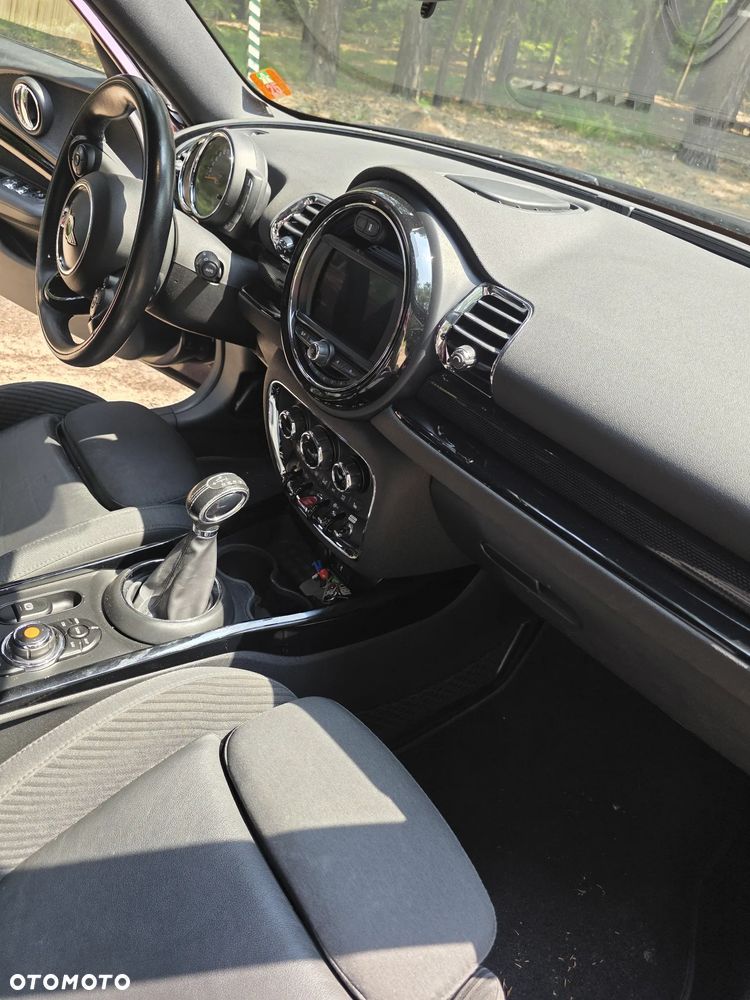 MINI Clubman - 18